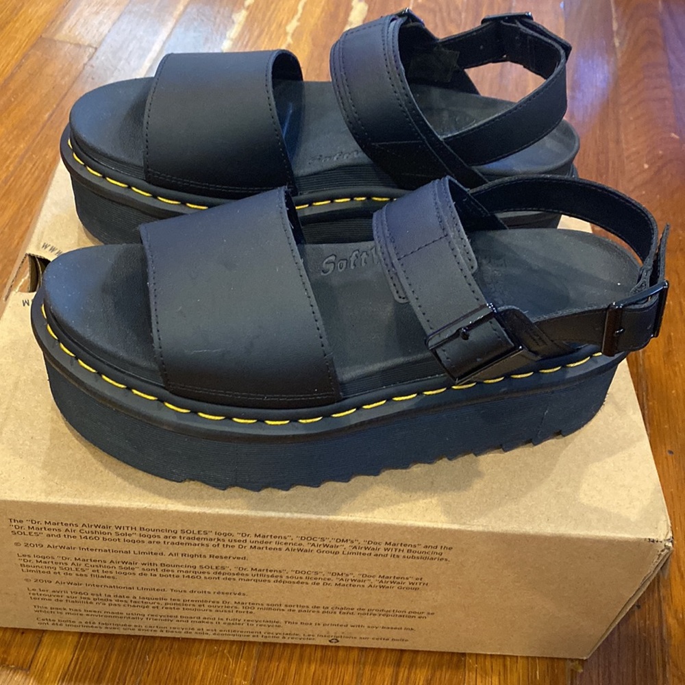 Size 10 women’s dr. Marten Voss quad platform sandals - Picture 3 of 6